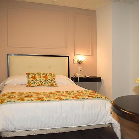 Hotel Italia Куенка Екстер'єр фото